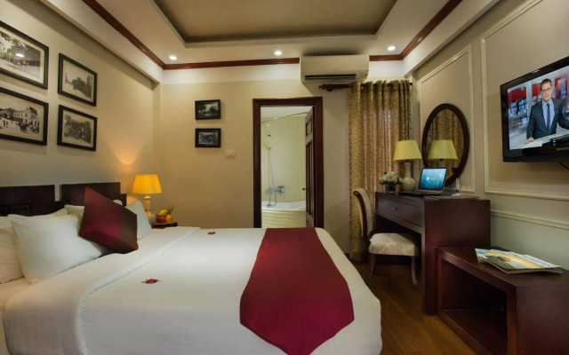 Golden Lotus Legend Hotel