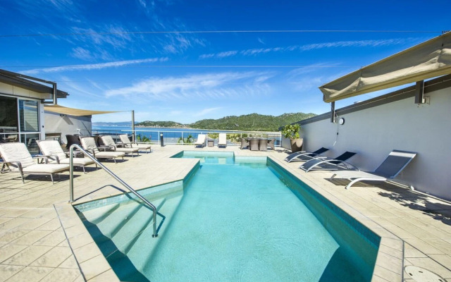 1 Bright Point Apartment 1502