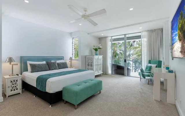 Beachfront Condo 5301 at Drift Resort