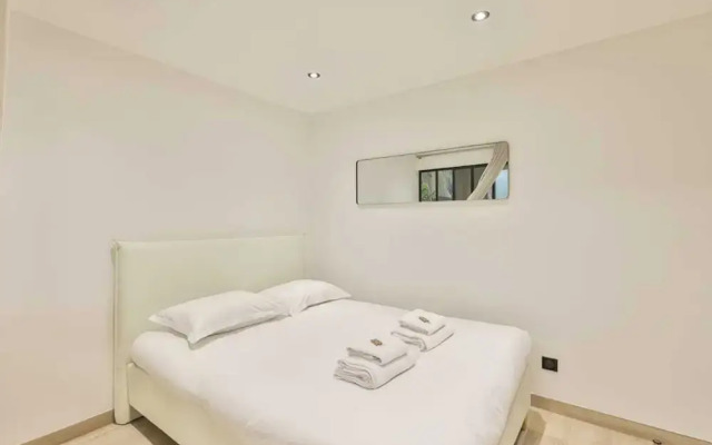 Newly Renovated Appartement Canal de L'ourq
