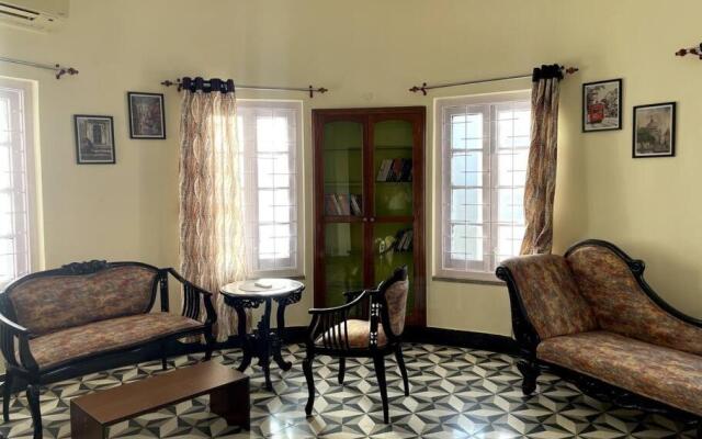 Lovely 4 bedroom condo