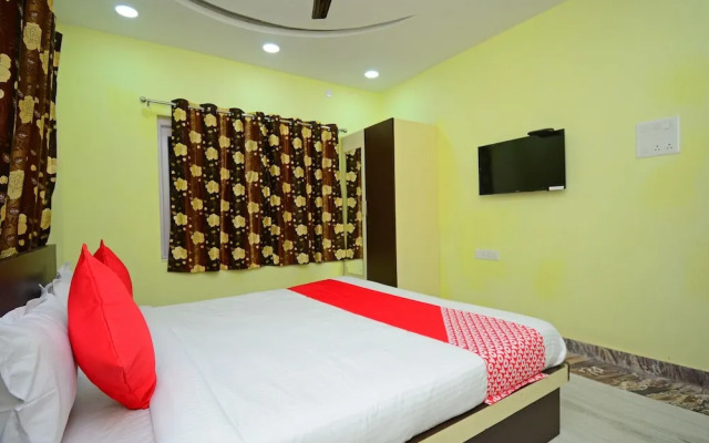 OYO 30742 Amita Guest House