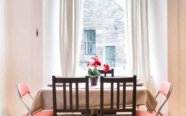 JSE Modern Apartment
