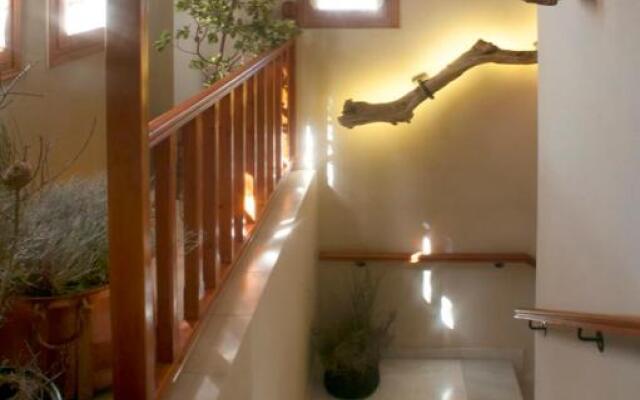 Skourgias Rooms