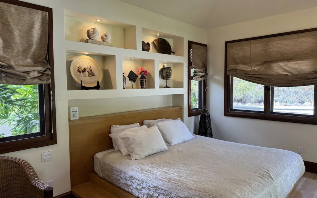 Ho'oilo House