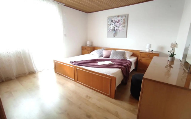 Apartments Ivan