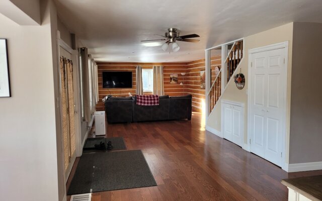 Immaculate 4-bed House