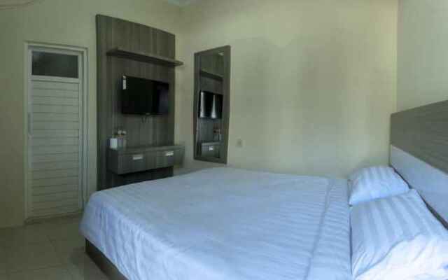 Crystal Inn