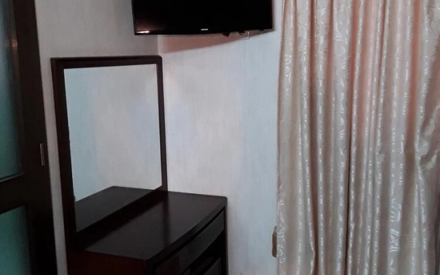 Sarada Lodge Hotel