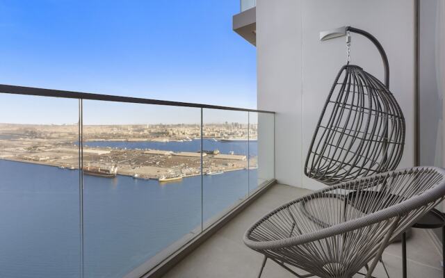 WelHome - Seaside Serenity: Spacious 1 BR in Maritime City