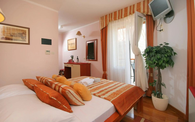 Hotel-restaurant Trogir