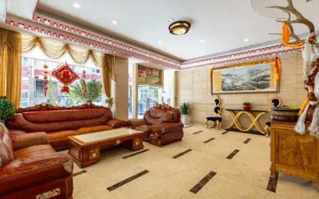 Jiaju Fengqing Hotel