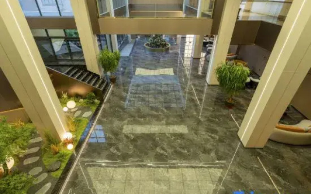 Welcome Building Hotel