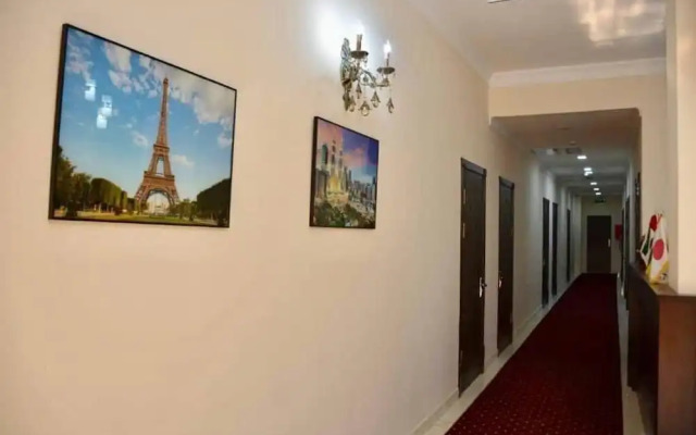 Arg Hotel