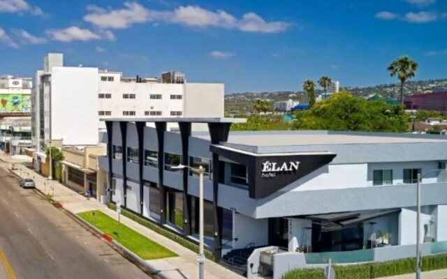 Elan Hotel