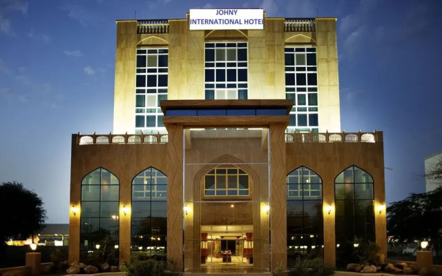 Johny International Hotel