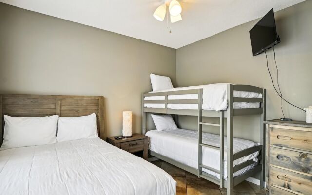 Sandpiper Cove 9125 2 Bedroom Condo by RedAwning