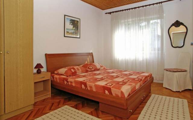 Mila - 80 m From the Beach - A1