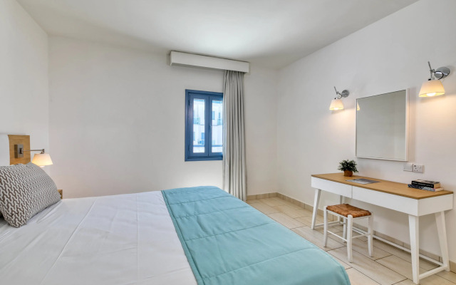 Louis Nausicaa Beach