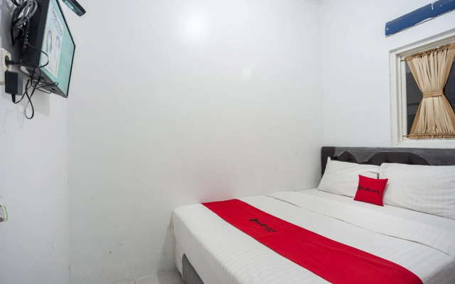 OYO 1941 Aaa Residence Syariah