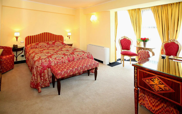 Vigo Hotel