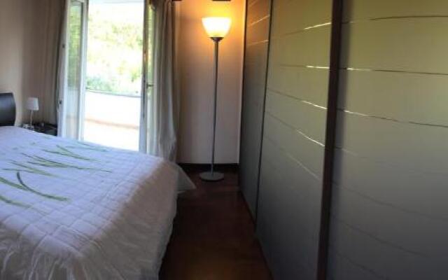 Secret pearl! Amalfi Coast, Pompei & Naples Free parking