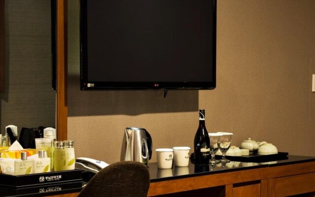 Pungnam Family Hotel