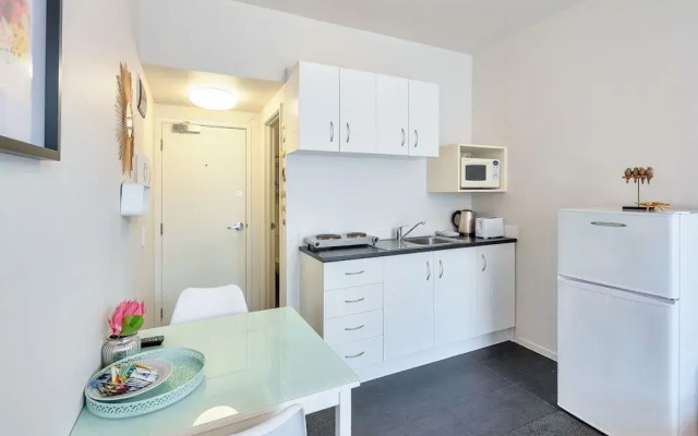Awesome City Studio with WiFi Nr Spark Arena