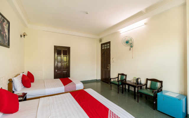 Mimosa Hotel