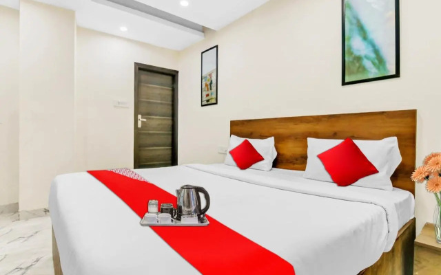 OYO Flagship 70400 Hotel Olive Inn