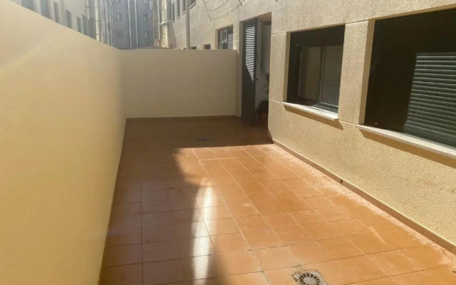 Piso céntrico, con amplia terraza, 3 dormitorios