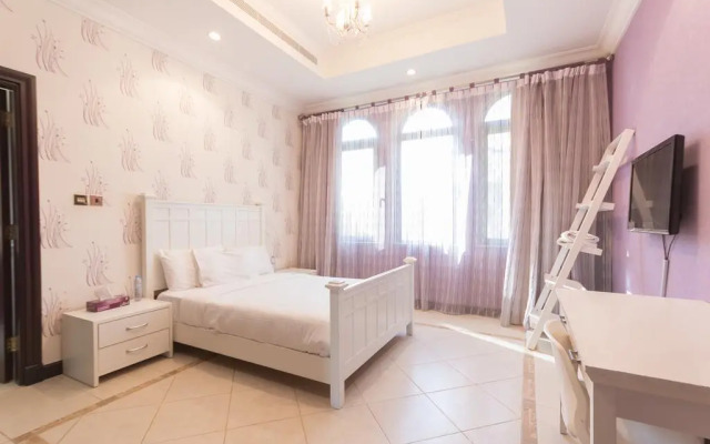 The Palm Jumeirah Villas - Frond A