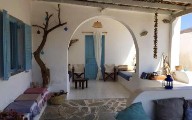 Holiday Home 5 Bedrooms - Ios