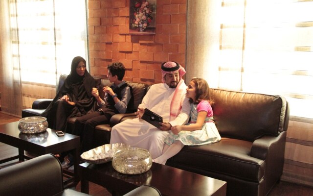 Al Rabitah Al Fondoqeiah Apartments