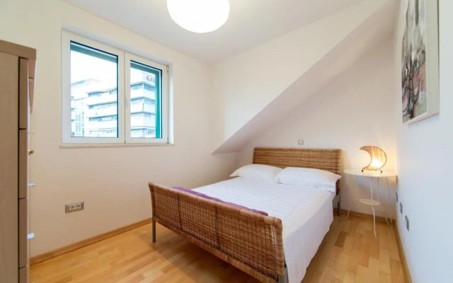 Miss. Monroe Apartment
