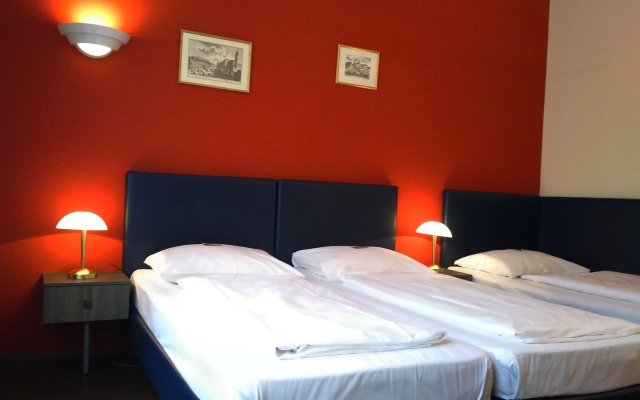 Hotel Pension Excellence