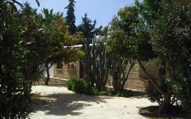 Lakis Papamichael Holiday Villas
