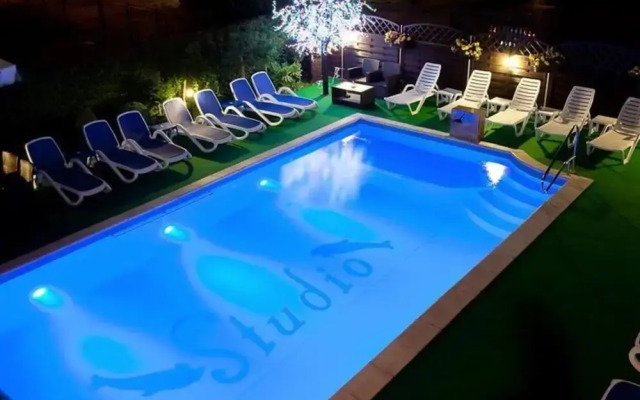 Holiday Apartment, Pool, Close to Beach, Rewal