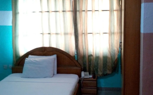 St. Martin's Hotel