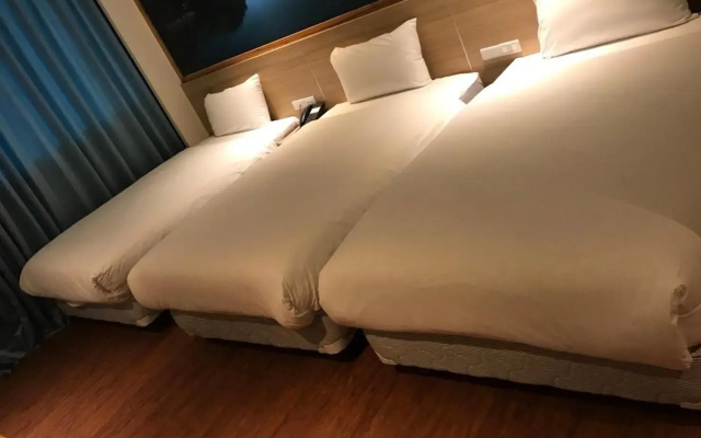 Chiilih Hotel Coral Museum
