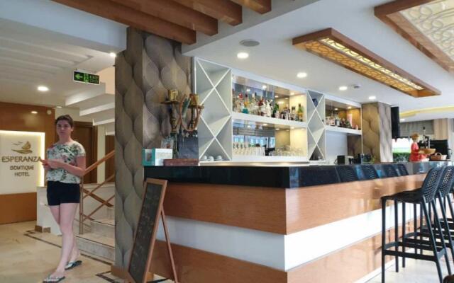 Esperanza Hotel