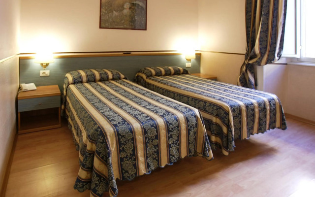 Hotel Lazzari