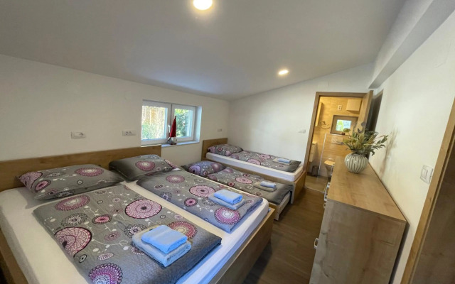 Apartmaji ENIA Rateče-Planica, Kranjska Gora