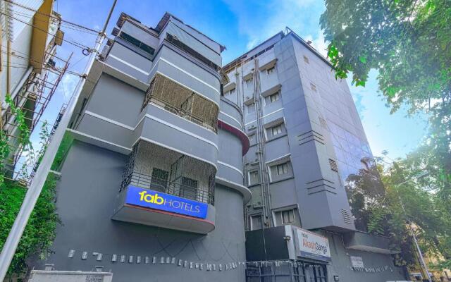 Fabhotel Akash Ganga