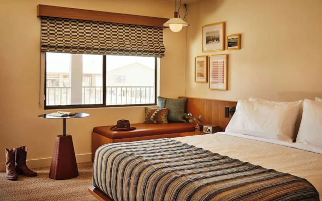 Trailborn Grand Canyon, Outdoor Collection by Marriott Bonvoy