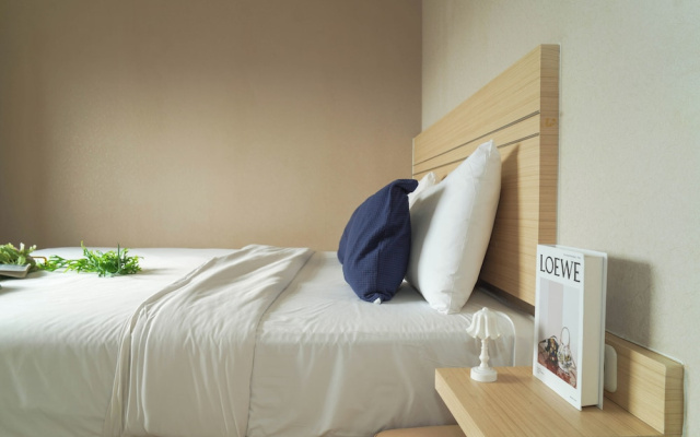 Homelike And Neat 2Br At Apartment Green Pramuka City
