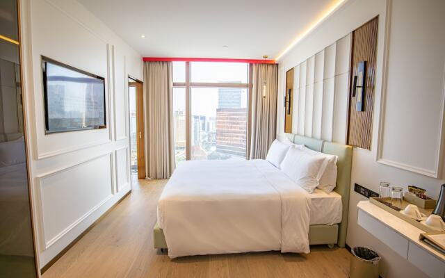 YOHO Resorts World Hotel