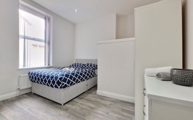 Dysa Waterloo Apartments