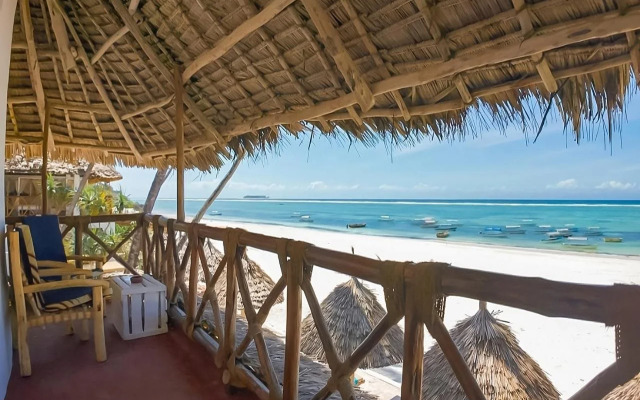 AHG Dream's Bay Beach Hotel - Adults Only