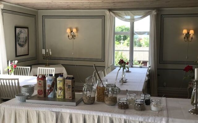 Tjällmo Gästgifvaregård